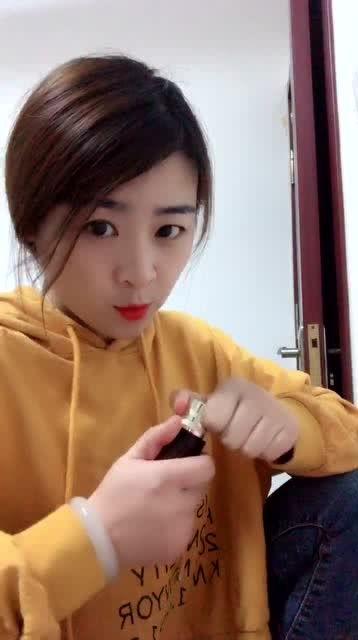 娱乐吃瓜酱美女,揭秘美女生存法则